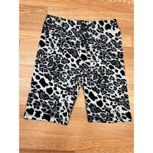 Zenana Black Leopard Biker Shorts Women's Size 1x Elastic Waist NEW